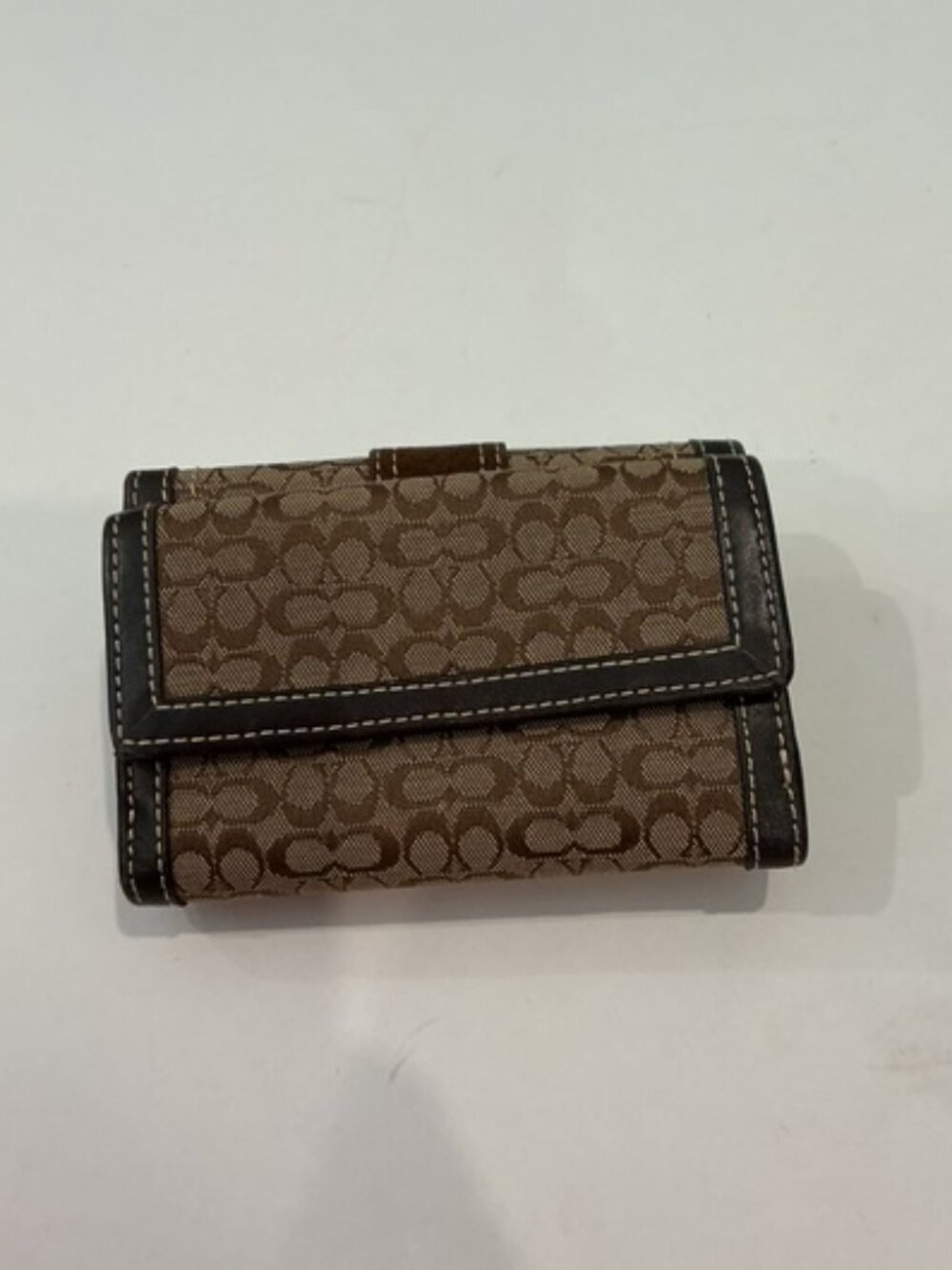 Vintage Coach Soho Signature Canvas Trifold Wallet - Picture 2 of 7